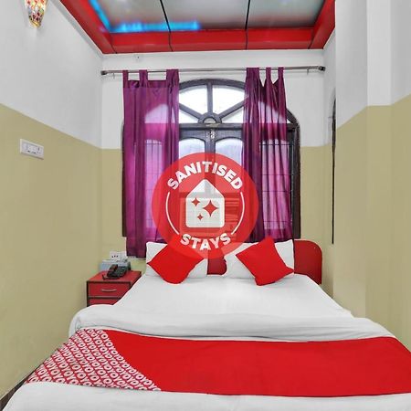 Oyo 82407 K Shree Guest House Varanasi Exterior photo