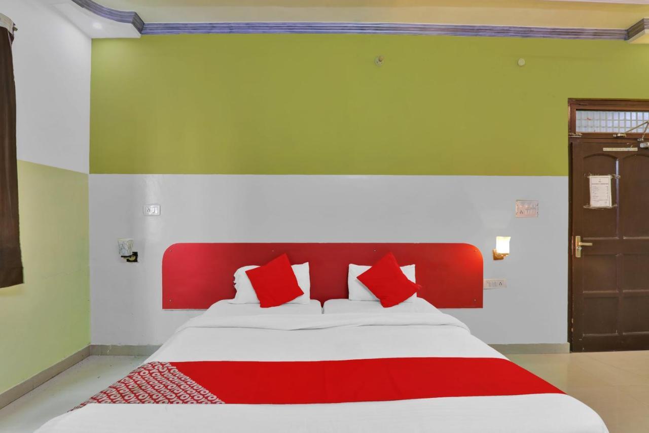 Oyo 82407 K Shree Guest House Varanasi Exterior photo