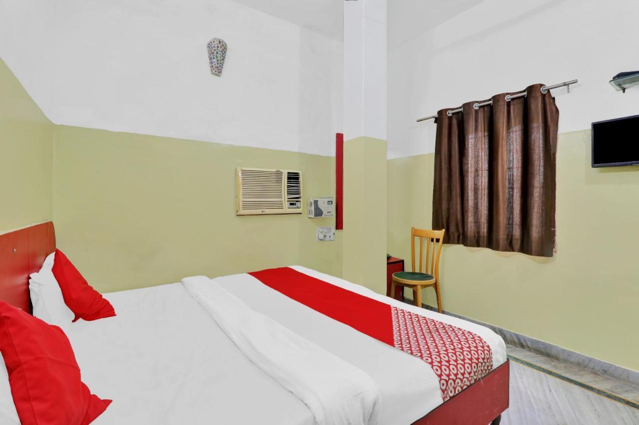 Oyo 82407 K Shree Guest House Varanasi Exterior photo