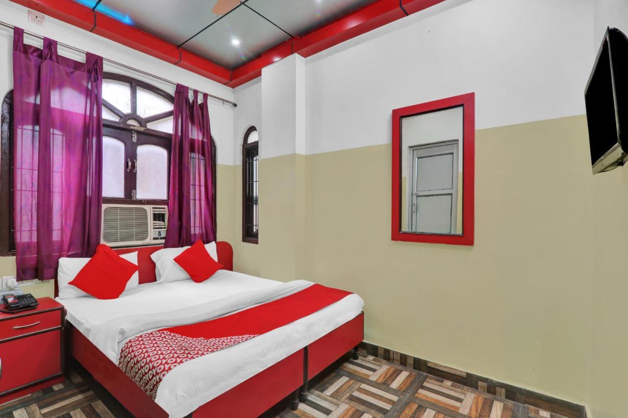 Oyo 82407 K Shree Guest House Varanasi Exterior photo