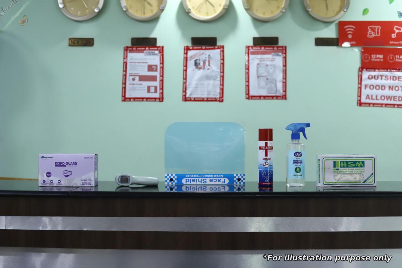 Oyo 82407 K Shree Guest House Varanasi Exterior photo